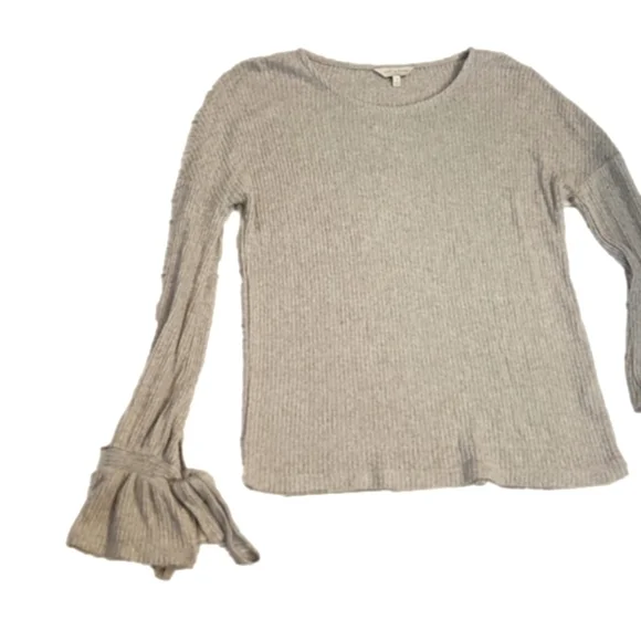 Womens Lucky Brand gray long bell sleeve top with bows size S. - Picture 8 of 13